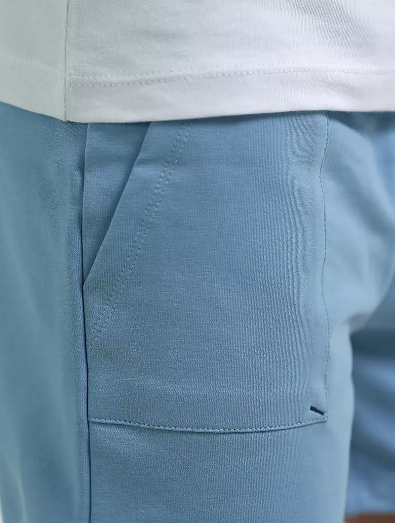 Bermudas Basics en molleton